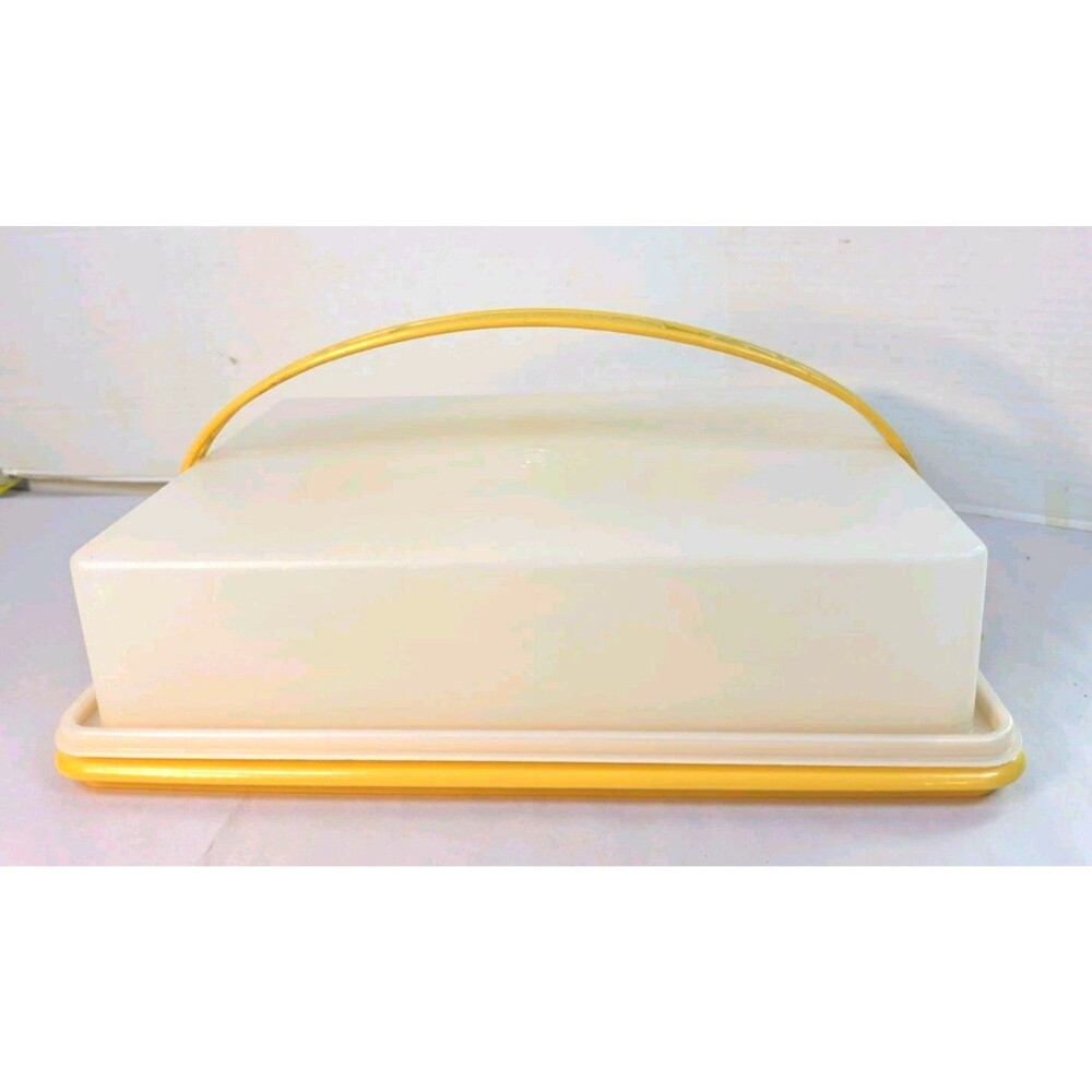 VTG Tupperware 9x13 Rectangular Sheet Cake Carrier /Handle Harvest Gold Complete